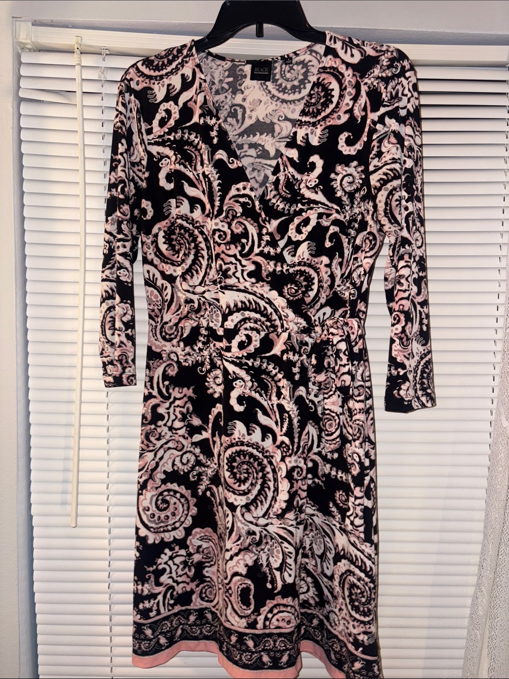 Saks Fifth Avenue Black and Light Pink Paisley Long Sleeve Dress